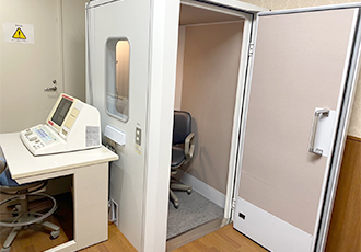 聴力検査室